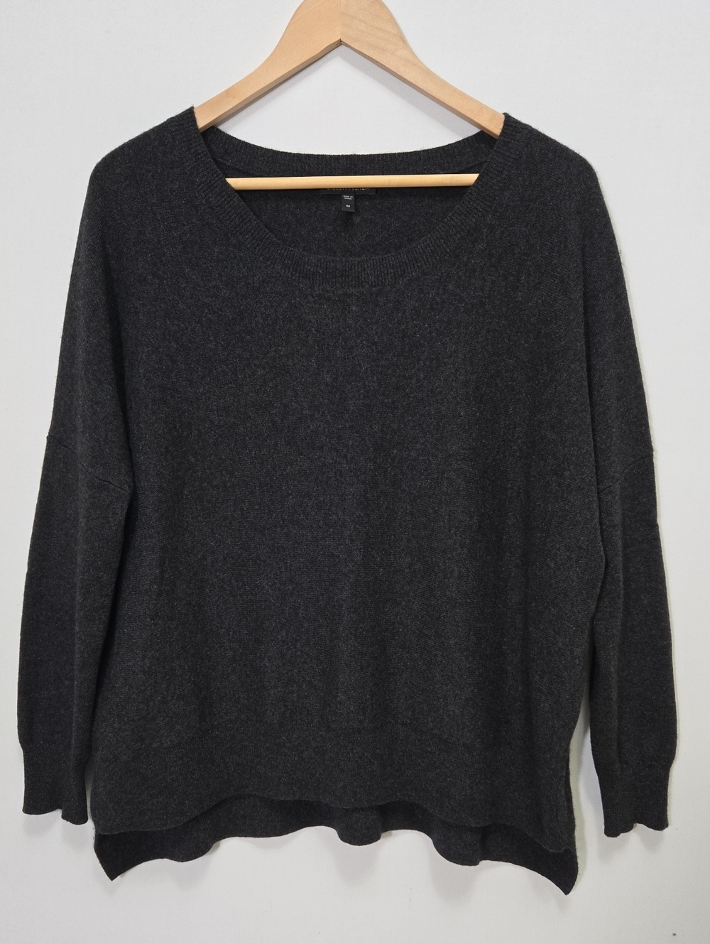 Eileen Fisher Cashmere Sweater Size M Dark Charcoal Gray Quiet Luxury Scoop Crew